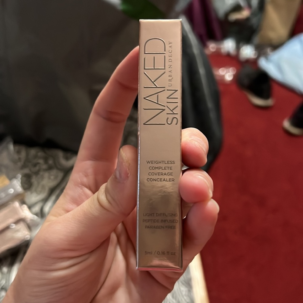 UD Light Warm Concealer